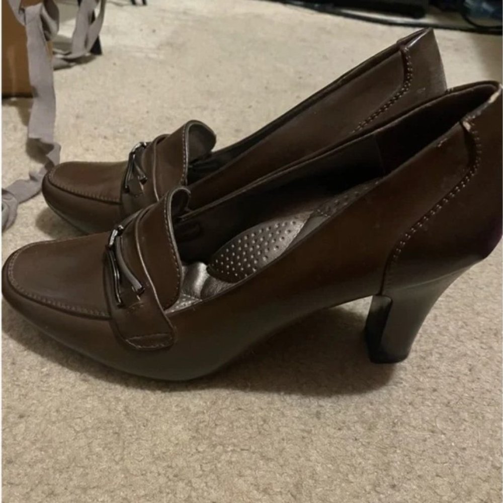 Women's heels